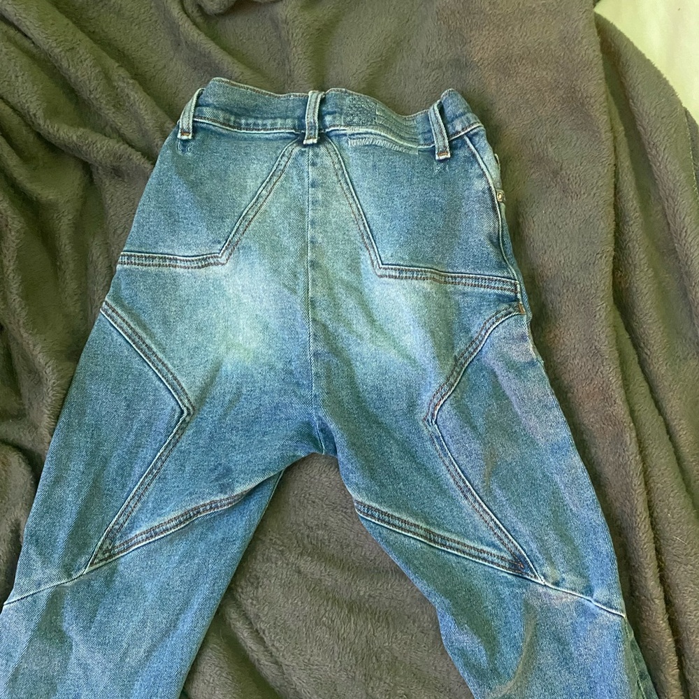 VENUS FLARES / ECLIPSE WASH 
retail for 98
size 24